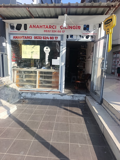 Anahtarcı çilingir