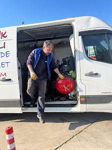 Ferit Oto Lastik & Yol Yardım | Bursa 7/24 Mobil Lastikçi & Yol Yardım