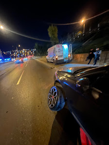 İzmir 7/24 açık seyyar mobil lastik tamircisi otoban lastikçi açık lastikçi