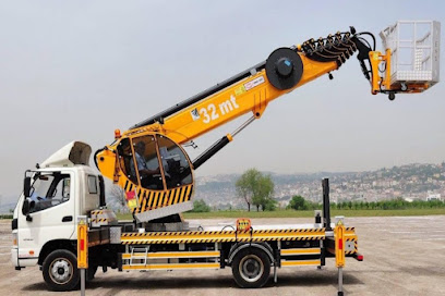 Osmanoğlu Oto Kurtarıcı Ve Vinç 7/24 Yol Yardım